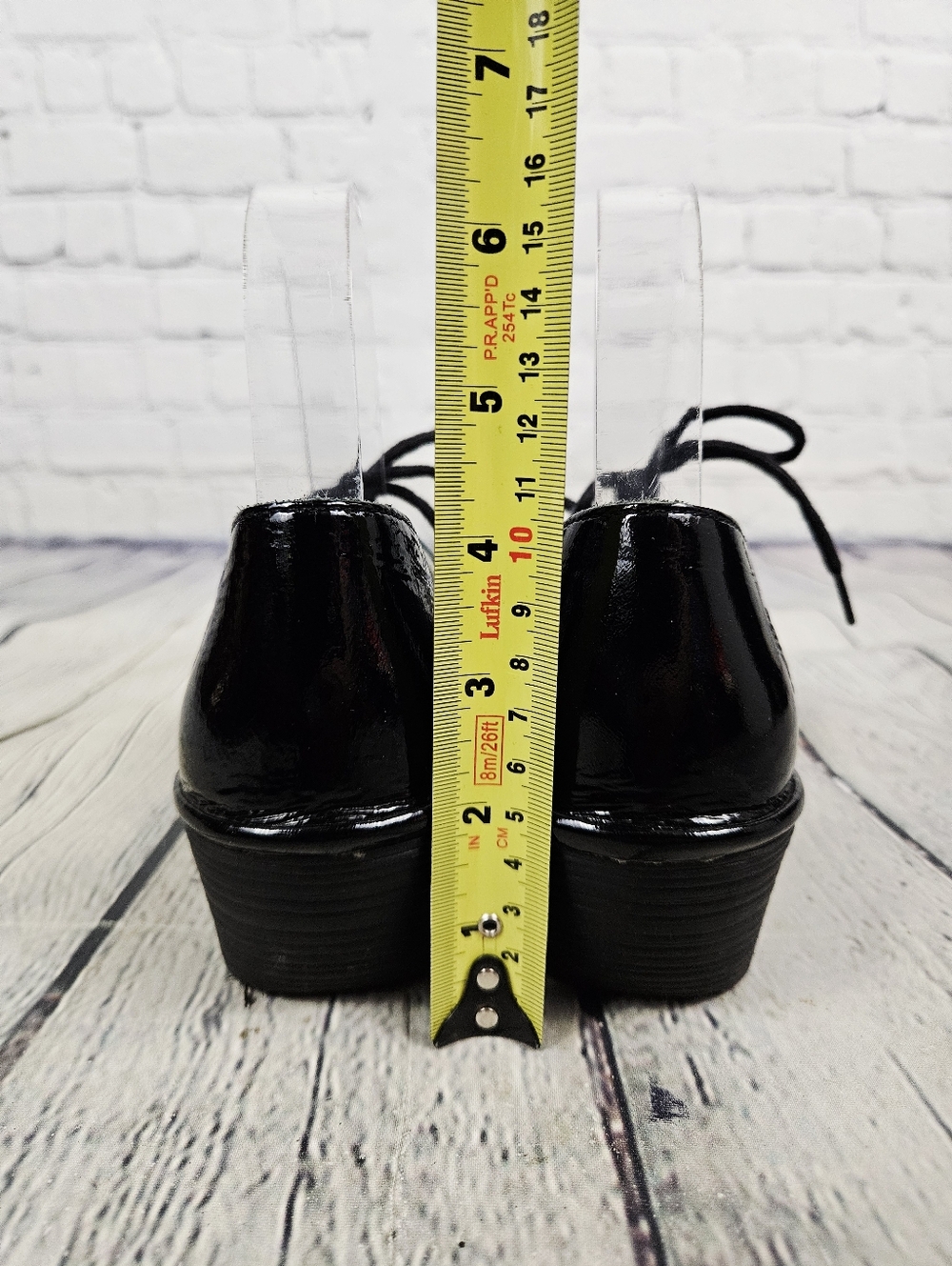 FLY LONDON | Yett patent leather lace-up wedge heel shoes - Picture 8 of 13